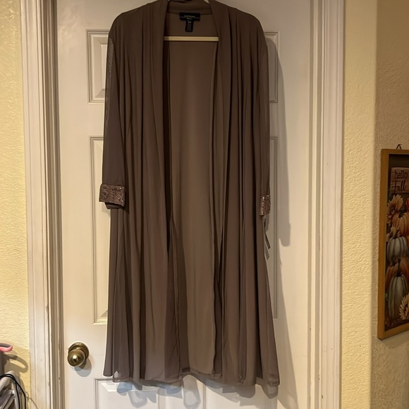 NWT R & M Richards embellished dress, and jacket set sz 6 - Picture 8 of 12